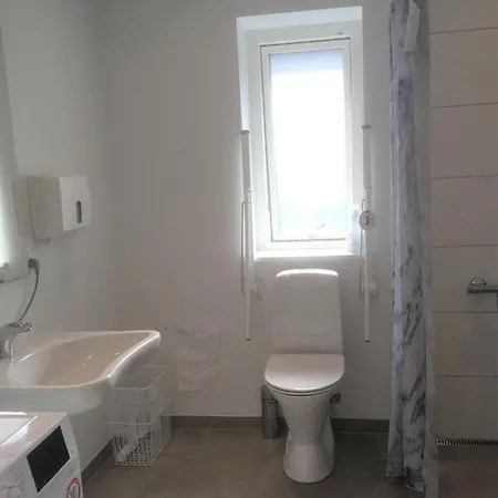 Faelleshuset Kirkebakken * Otterup